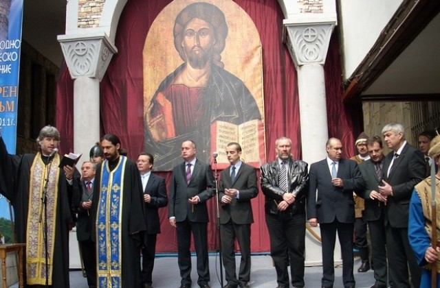 Растат приходите от туризъм в България, идват все повече чуждестранни туристи