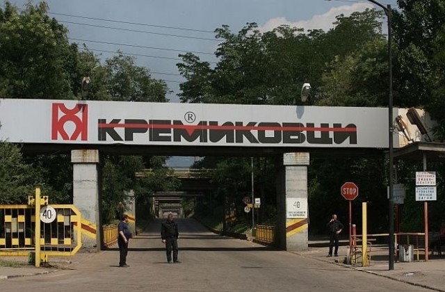 Купувачът на Кремиковци още не е превел парите по сделката