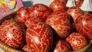 Благотворителна изложба базар Протегни ръка стопли сърцата им