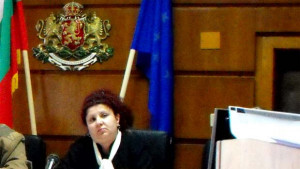 Съдия призна за натиск и се оттегли от дело