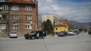 100 автомобили в протестното шествие снимаха им номерата