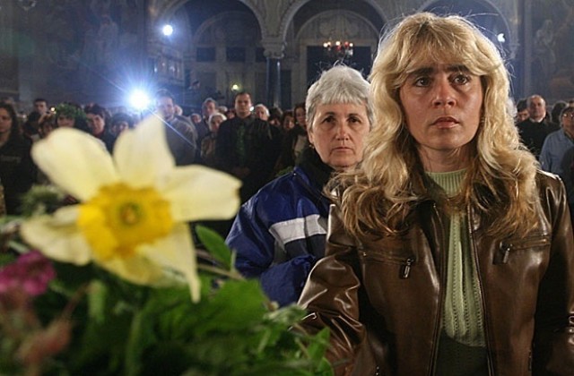 Ягода, Череша и Божура празнуват днес в Сливен