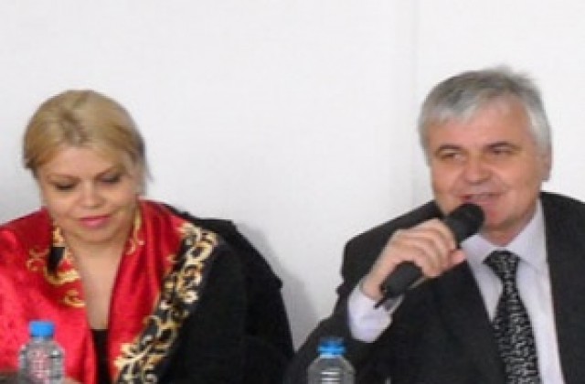 Министър Томислав Дончев поздрави Шабла по скайп