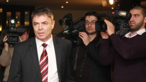 Министър Игнатов е за профили на учителите във Facebook