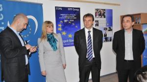 ГЕРБ прегърна партия Дела в Несебър
