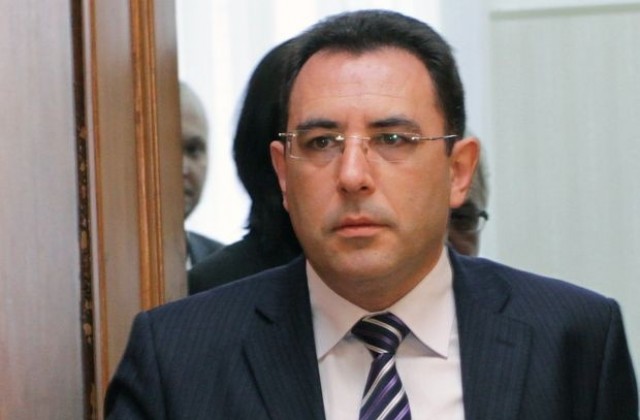 Превозвачите няма да стачкуват засега