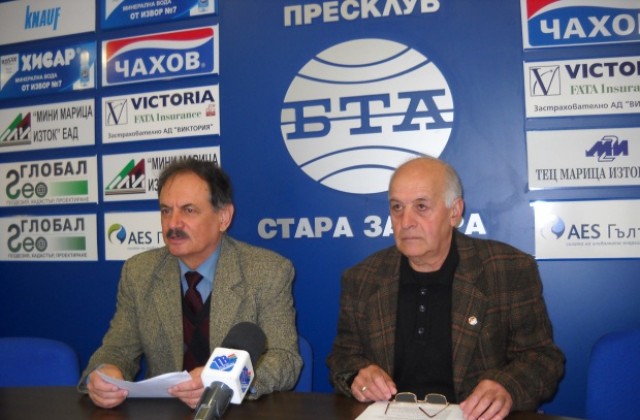 220 автори участват  в поетичния конкурс „Белоцветните вишни”