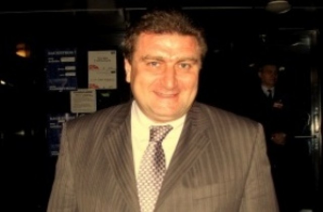 Вальо Златев е подходящ за шеф на баскетбола