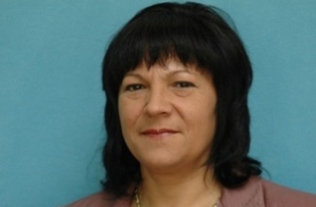 Христина Янчева ще присъства на учредяване на ученически парламент