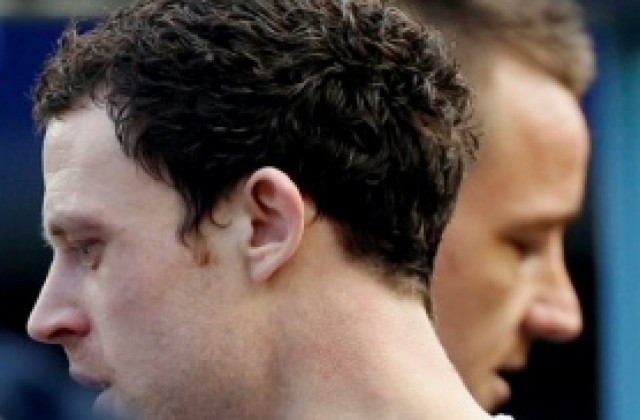 ВИДЕО: Уейн Бридж пак не подаде ръка на баджанака Джон Тери