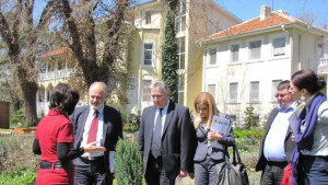 Министър Тотю Младенов посети Карин дом