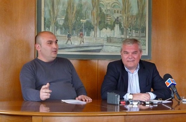Румен Петков подкрепя Курумбашев за президент
