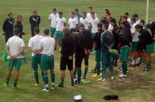 Капитанът на Пирин: Оставили са ни на произвола на съдбата, не издържаме