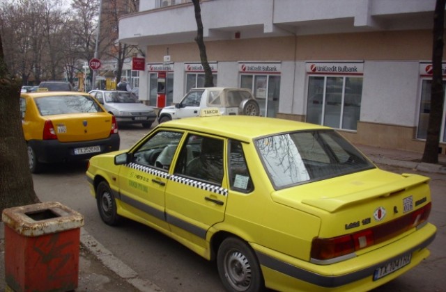 Таван за такситата в Добрич - 1,20 и 1,30 лева за дневна и нощна тарифа