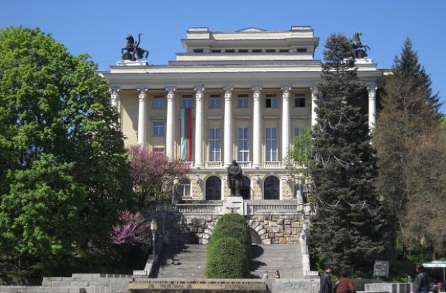 Яне Янев в Габрово