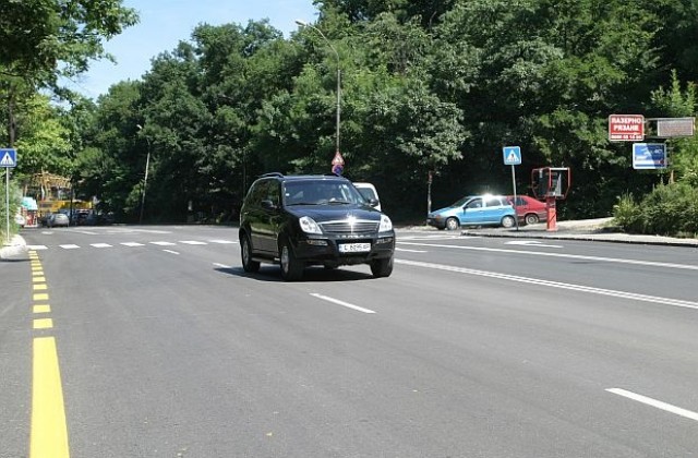 Всеки трети се качва на кола, след като стане от масата