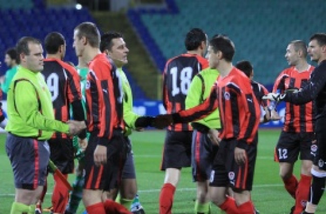 Локо Сф вдигна всички на крака за дербито с ЦСКА