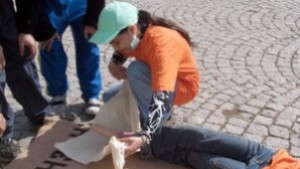 Деца показват как да се действа при бедствия