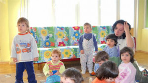 Намалява броят на децата в сoциалните домове