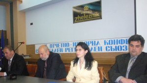 КТ Подкрепа застава зад Брикел