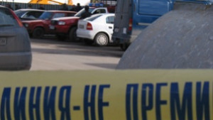 Запалиха Мерцедес с коктейл Молотов