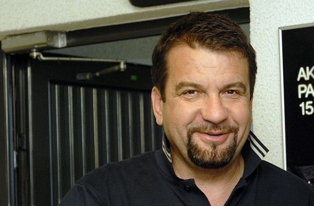 Варненски топ журналисти се изявяват в игра с Ники Кънчев