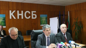 Големите фирми плащат повисоки заплати на служителите си