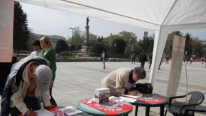 237 русенци написаха послания към японците