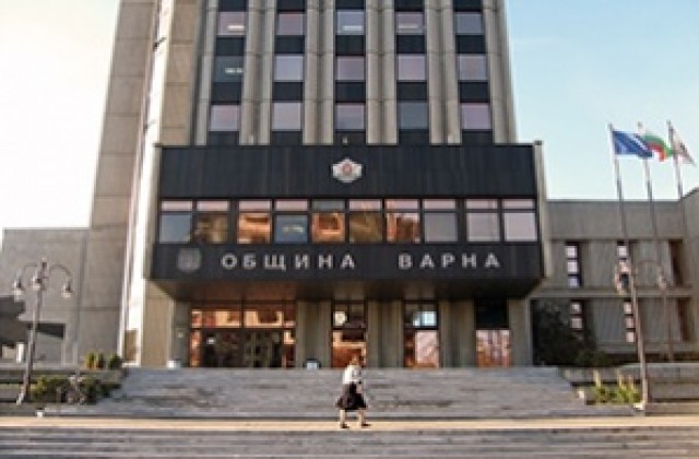 Слухове и съмнения мъчат търговците от сувенирния пазар