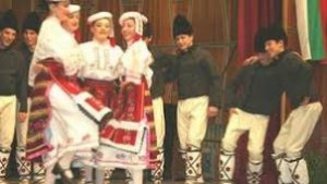Танцьорите от НУИ Панайот Пипков с награда от конкурса Златна