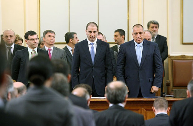 Ройтерс отново посочва основните политически рискове в България