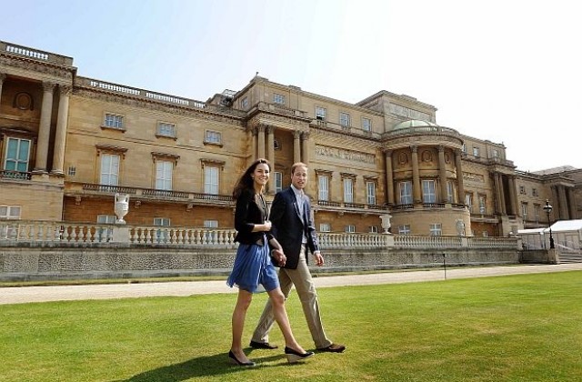 Уилям и Кейт започват семейния си живот в Енгълси