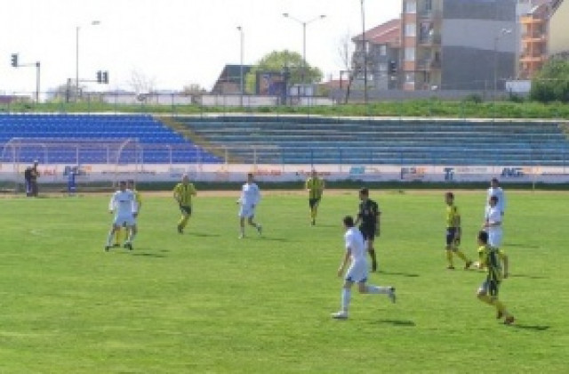 Халф на Спартак се натрови, пропуска мач за аматьорската купа