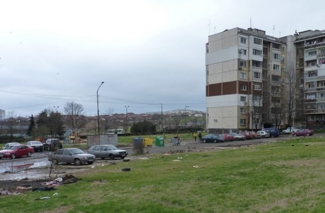 1 000 сринати гаража в „Меден рудник”