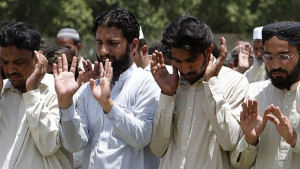 Иван Бояджиев Осама бин Ладен се превръща в легенда