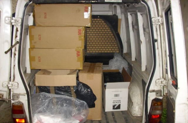 Близо 6000 кутии цигари без бандерол иззеха от видинския  Нов път