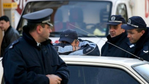 Арестуваха трима дилъри на хероин