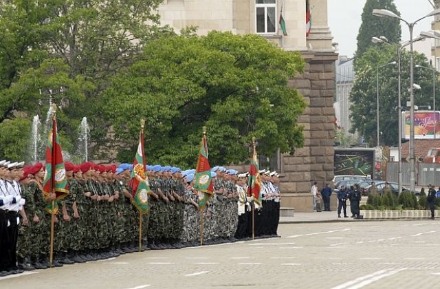 Променят движението в София заради честването на Деня на храбростта