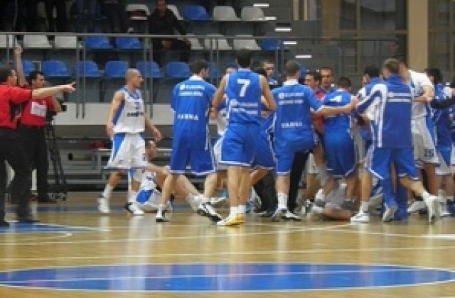 Масов бой в Самоков, четирима от Рилецо надвиха трима от Черно море за полуфинал