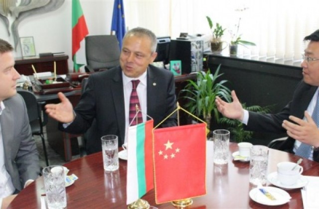 Областният управител се срещна с китайския посланик