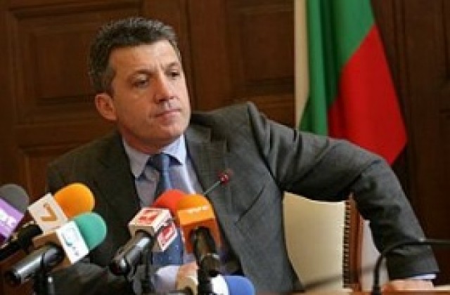 Готвят стандарт за лютеницата