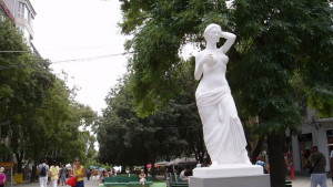 Планекс обжалва кметската заповед за премахването на Венера