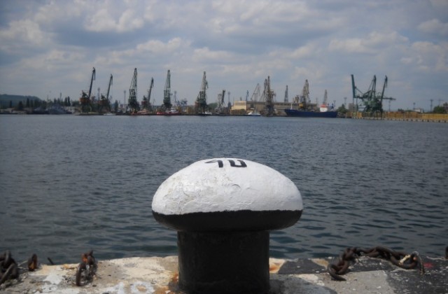 Ветроходи и яхти ще радват варненци на Празника на морето