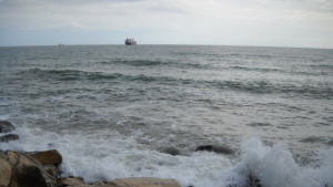 Прекратено е издирването на изчезналия моряк