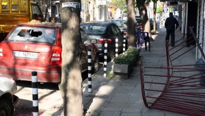 Човек загина а двама са ранени след като паднаха от