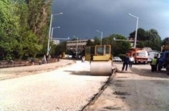 Започва асфалтирането по бул. Цар Симеон