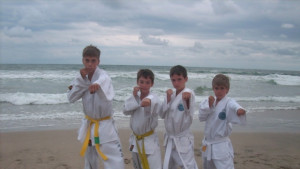 3Х8 медала за Кум Рьонг