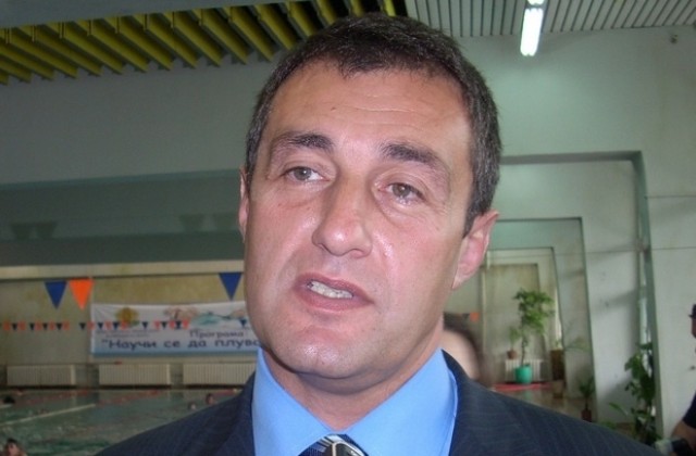 Министерството на спорта няма бюджет за ремонт на стадиони, конната база в Арбанаси също ще чака