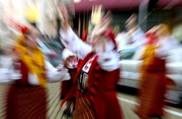 Организацията на най-големия фестивал в света обсъждат във Варна