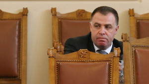 Поредна смяна освобождават и шефката на Селскостопанската академия
